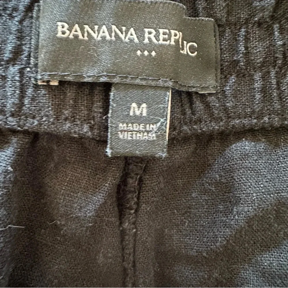 Banana Republic women's linen blend black cargo joggers